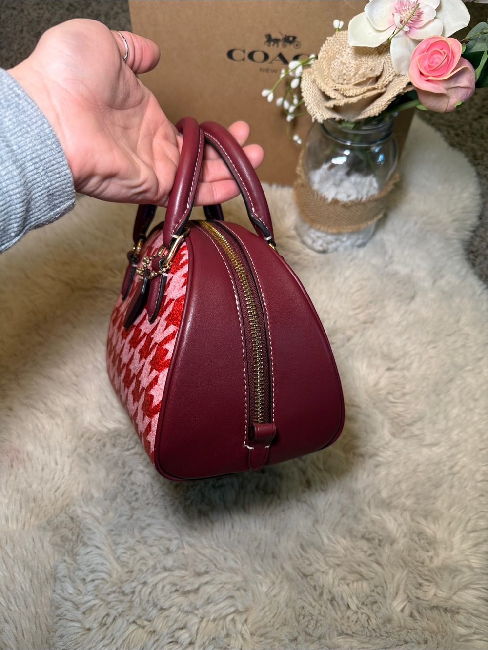 ✨NWT COACH Red Houndstooth Dome Satchel Bag✨ - Picture 6 of 12